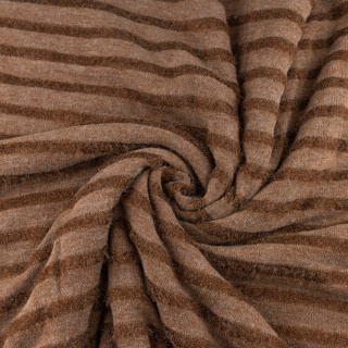 Tricot stof trui roestbruine strepen patroon 0,5m