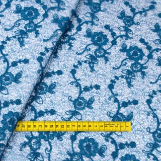 Stof kant zeebloemen patroon 0,5m