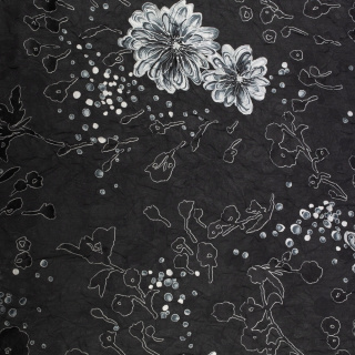 Chiffon stof geborduurd zwart glad bloemen patroon 0,5m