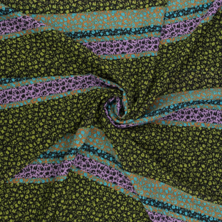 Chiffon stof groen glad bloemen patroon 0,5m