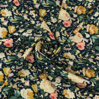 Stof viscose marineblauw bloemen 100% viscose 0,5m