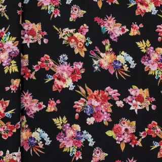 Zwarte viscose stof bloemen 100% viscose 0,5m