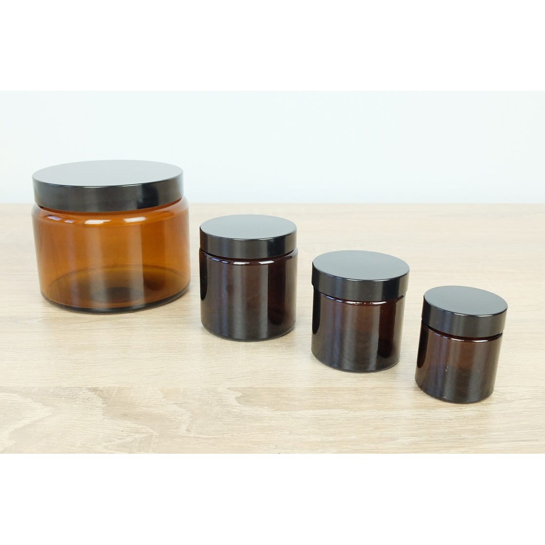 Bruine glazen pot 60 ml 53x52mm megamix.sk