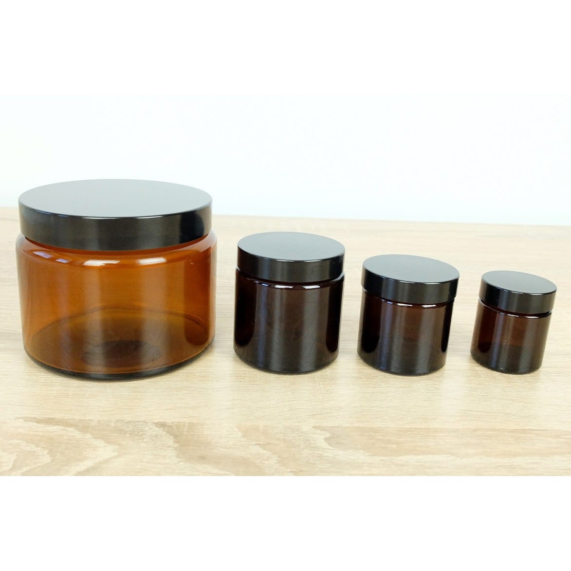 Bruine glazen pot 60 ml 53x52mm megamix.sk