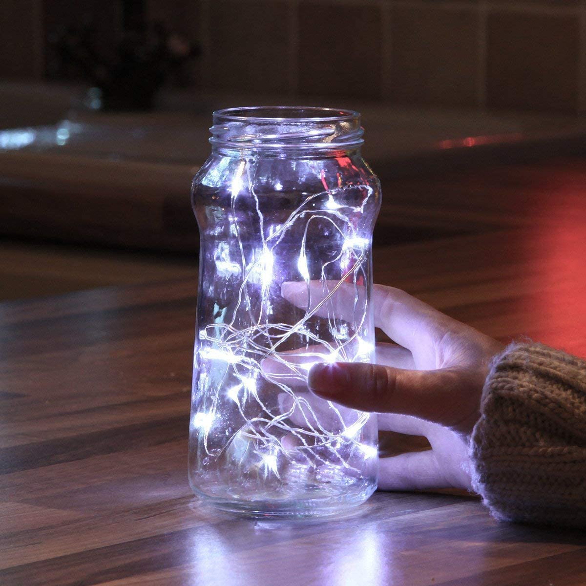 Lichtsnoer met 20 LED lampjes op batterijen koude witte lichtkleur megamix.sk